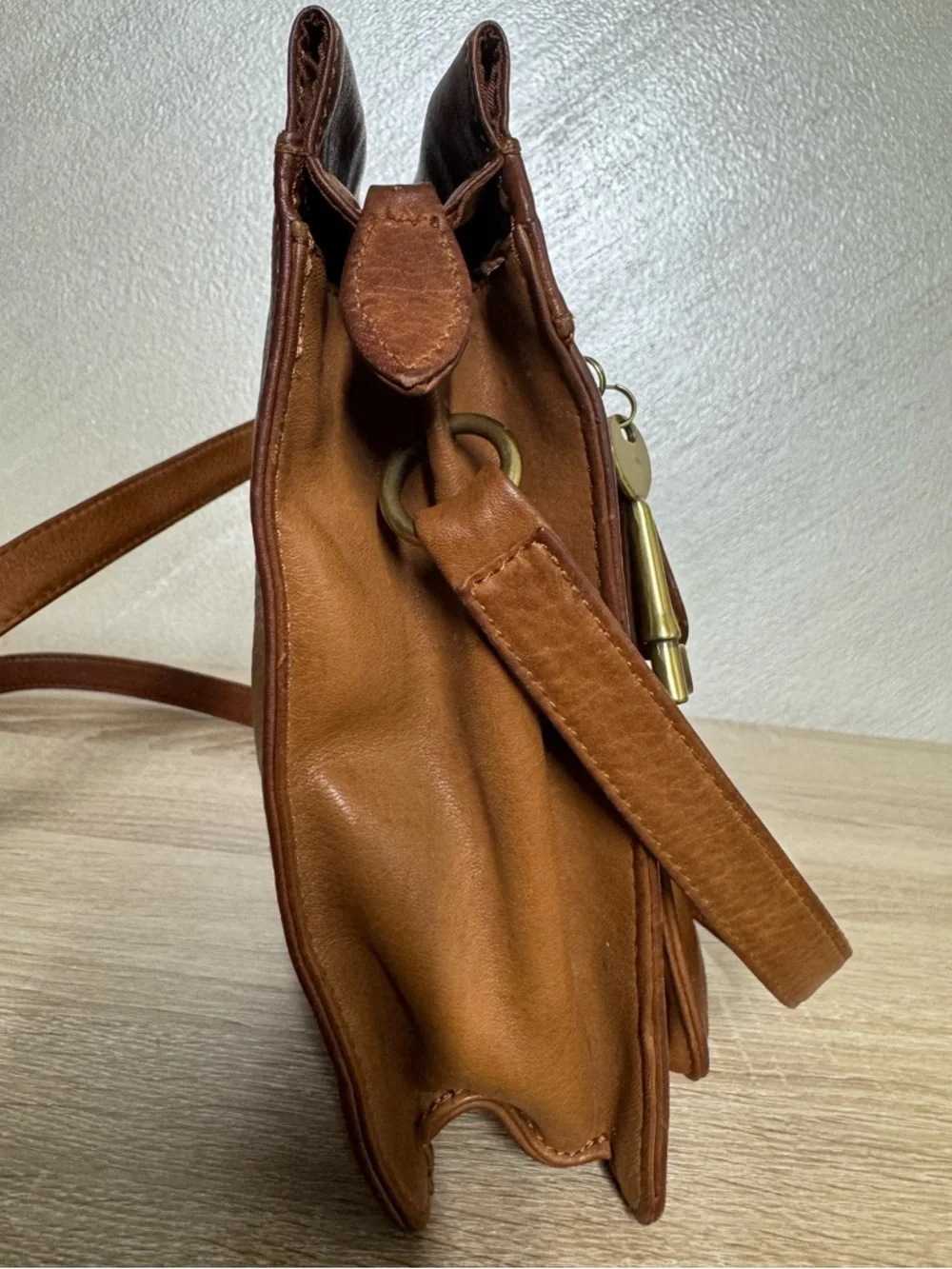 Fossil Vintage Brown Leather Crossbody Organizer Purse